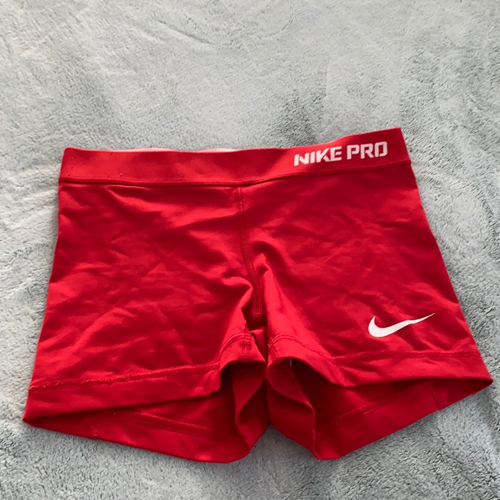 Extra small Nike Pro shorts!